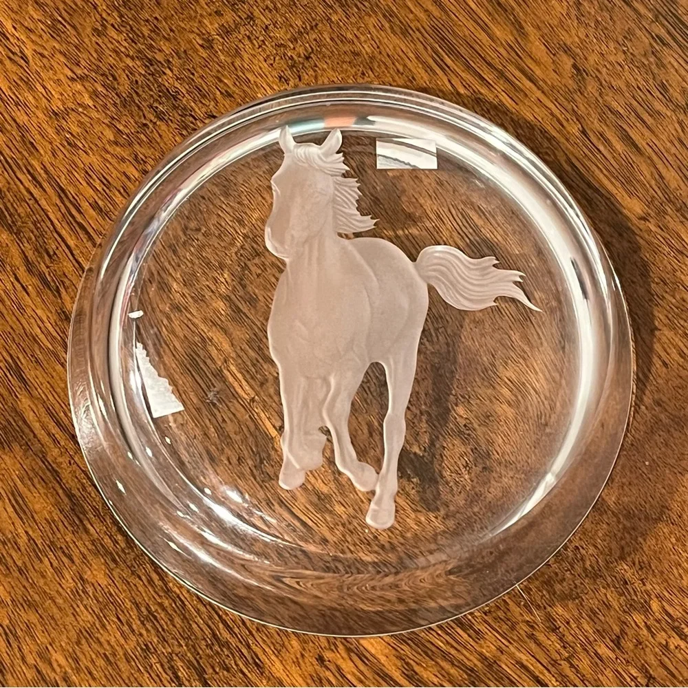 Hoya Etched Crystal Intaglio Galloping Horse Wine Bottle Coaster or Plate
